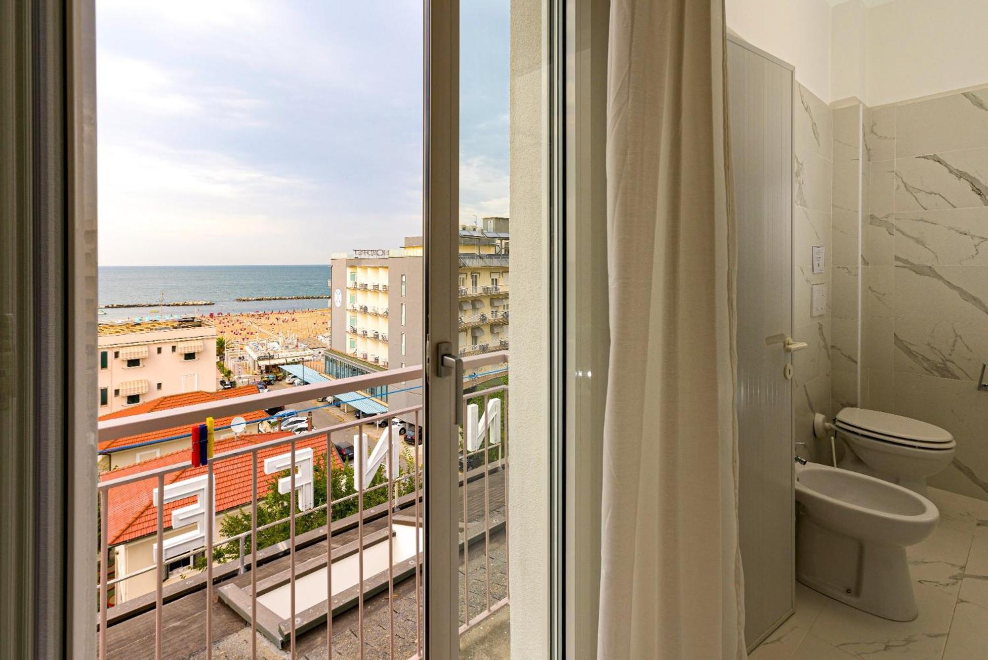 Hotel Ninfea Cattolica Eksteriør billede